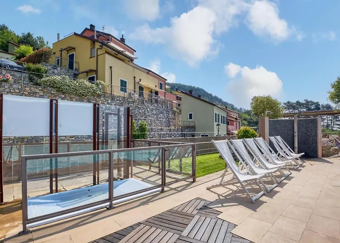 Lovely In Magliolo-finale Ligure Semesterbostad
