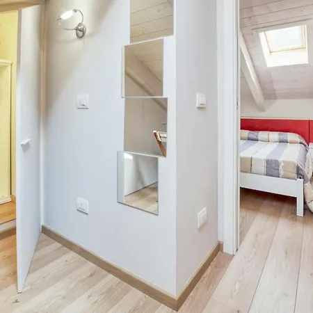 2 Bedroom Gorgeous In Magliolo-finale Ligure *